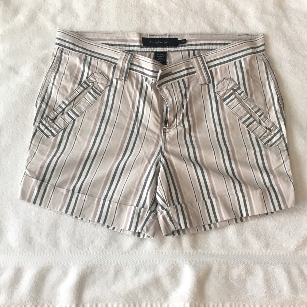 Calvin Klein Jeans || Striped Shorts
